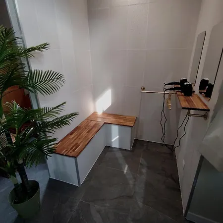 Hotel apartamentowy La Batisse L'arbre Gris 3*