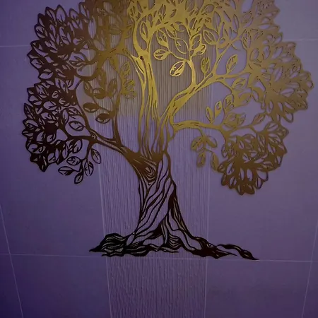 La Batisse L'arbre Gris
